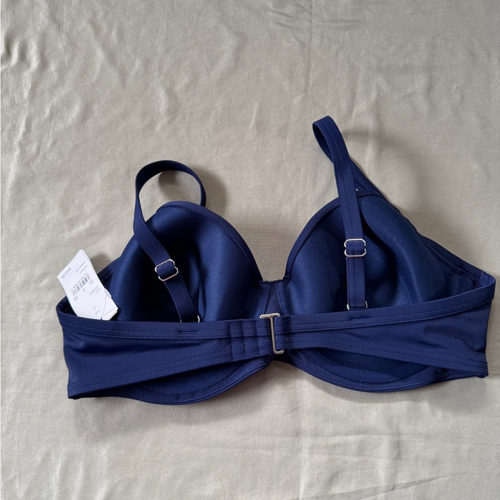 Lands’End Navy Blue Underwire Bikini Top Size 16 - Picture 4 of 5